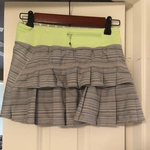 Size 2 pace setter tennis skirt
